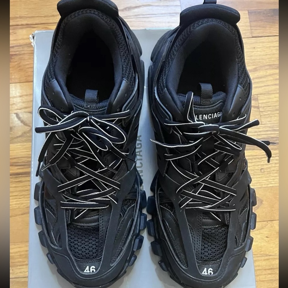Balenciaga Track Black size 13